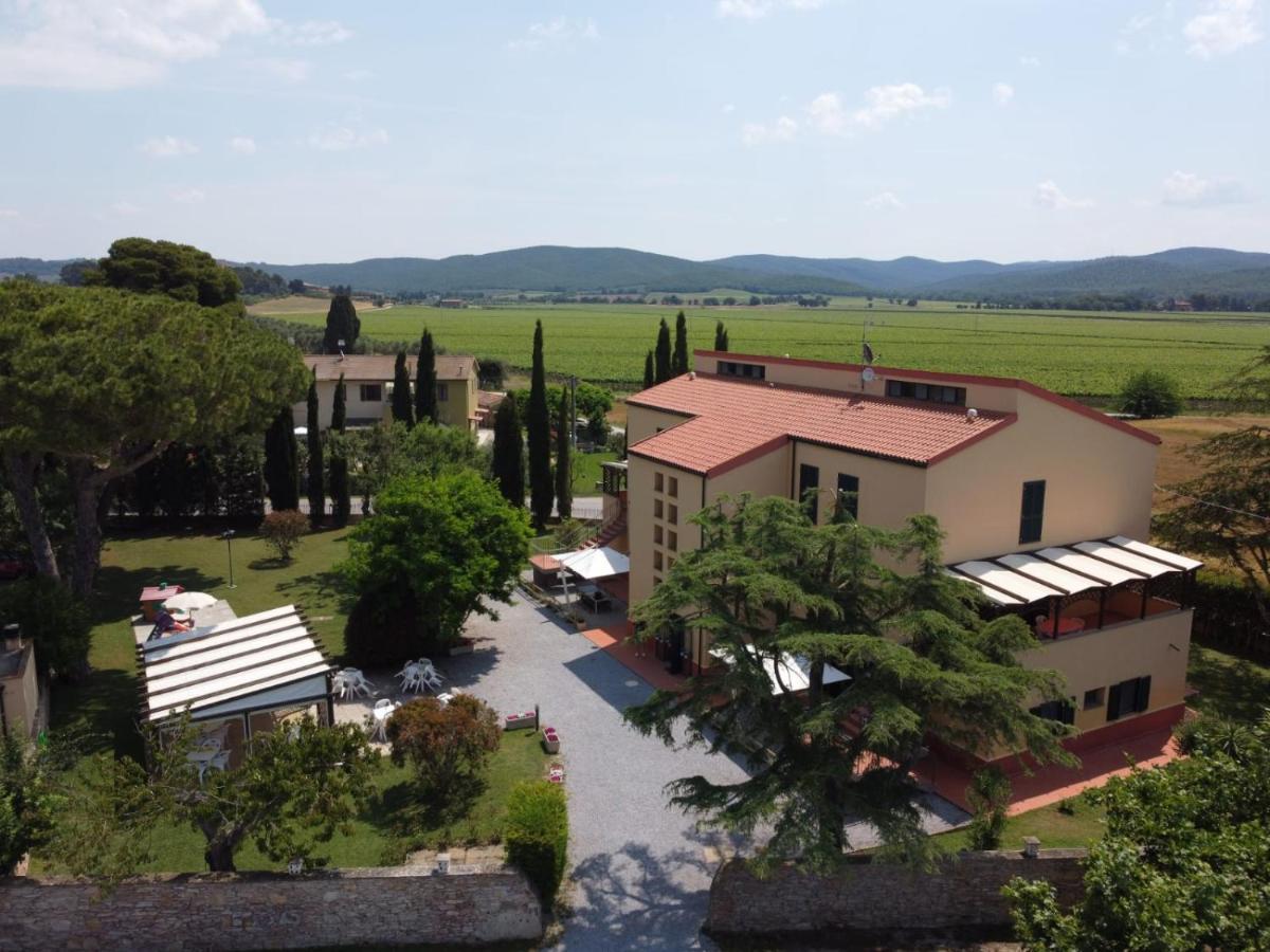 Agriturismo Le Vecchie Scuole Campiglia Marittima Exterior foto