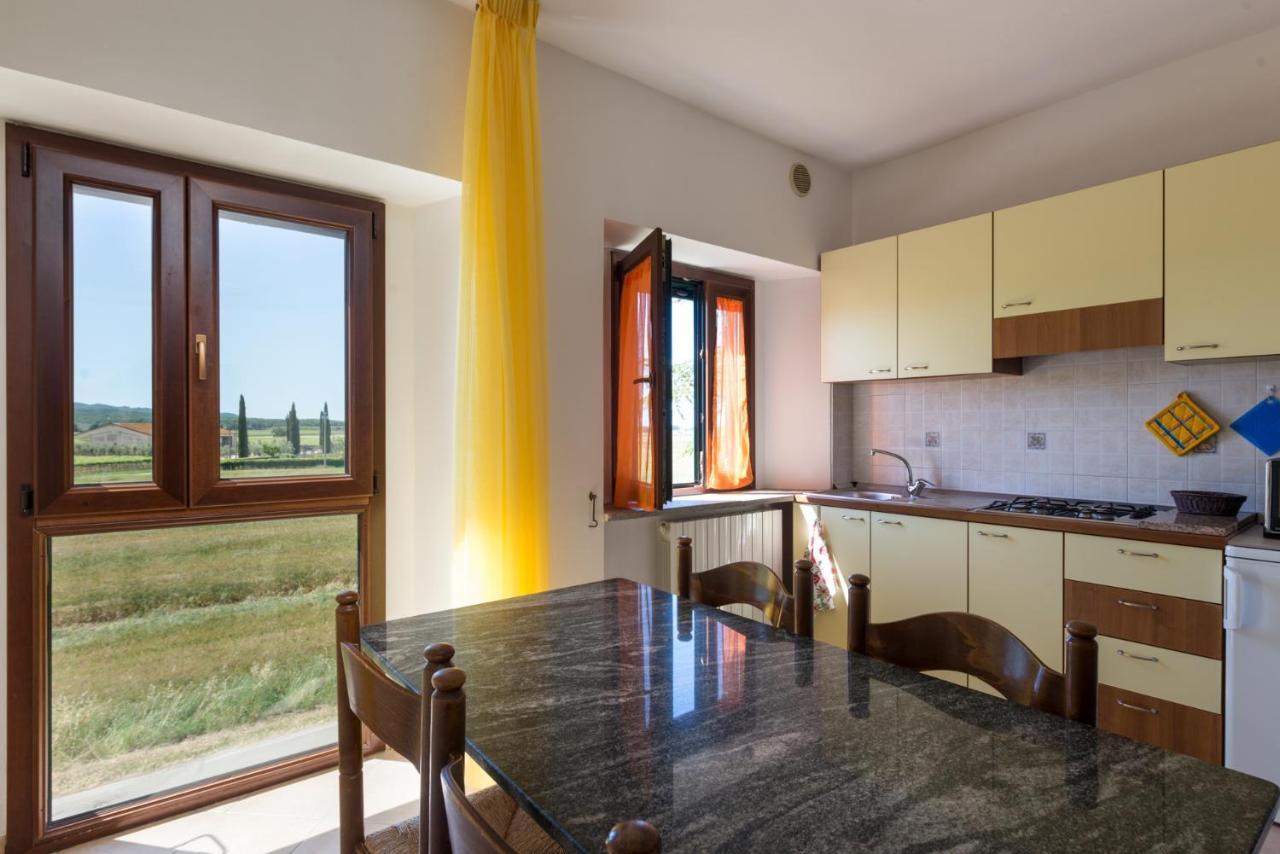 Agriturismo Le Vecchie Scuole Campiglia Marittima Exterior foto